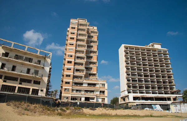 Övergivna hotell Famagusta Cypern — Stockfoto