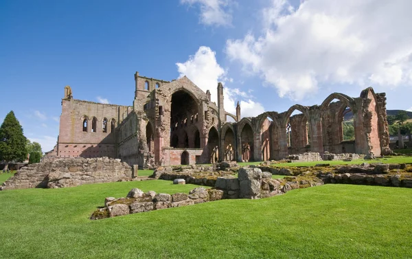 セント メアリー メルローズの大修道院、スコットランド — ストック写真