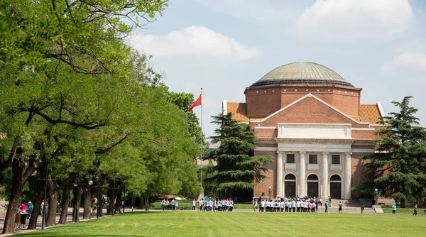 Beijing China June 2018 Students Library Building Famous Tsinghua University — Stock Photo, Image