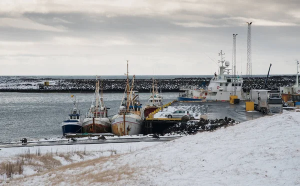 Grintdvik Iiceland Március Kis Halászkikötő Hofn Város Délkelet Izlandi Halászhajókkal — Stock Fotó