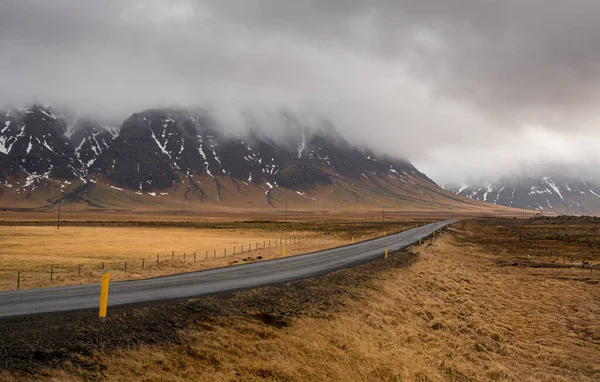 Highway Countryside Straight Empty Road Leading Snowy Mountains Snaefellsnes Peninsula — Stock Photo, Image