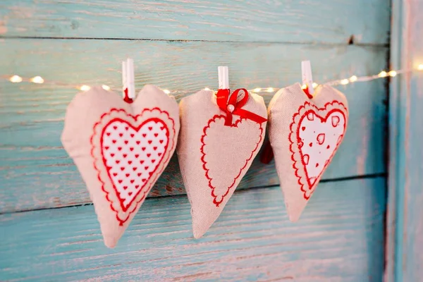 Eski turkuaz ahşap rustik arka plan Tekstil Kalpler