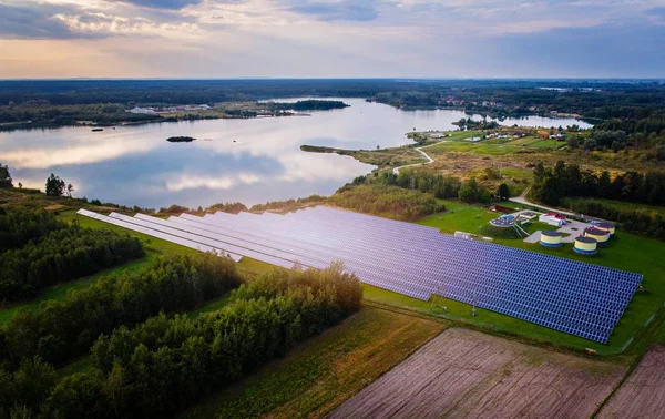 Vista aérea de la granja solar — Foto de Stock