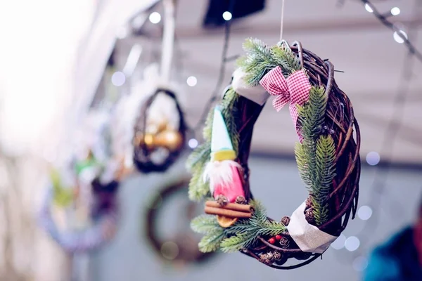 Hanging handmade Christmas wreath — Stock Photo, Image