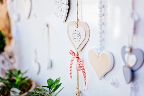 White wooden hearts — Stock Photo, Image