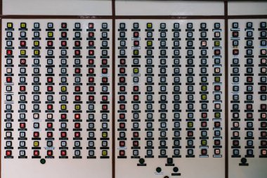 Kontrol odasında enerji santrali