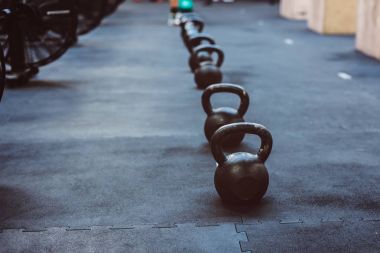 Heavy metal kettlebells ağırlıkları