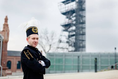 Siyah kömür foreman madenci gala Üniformalı erkeklere.