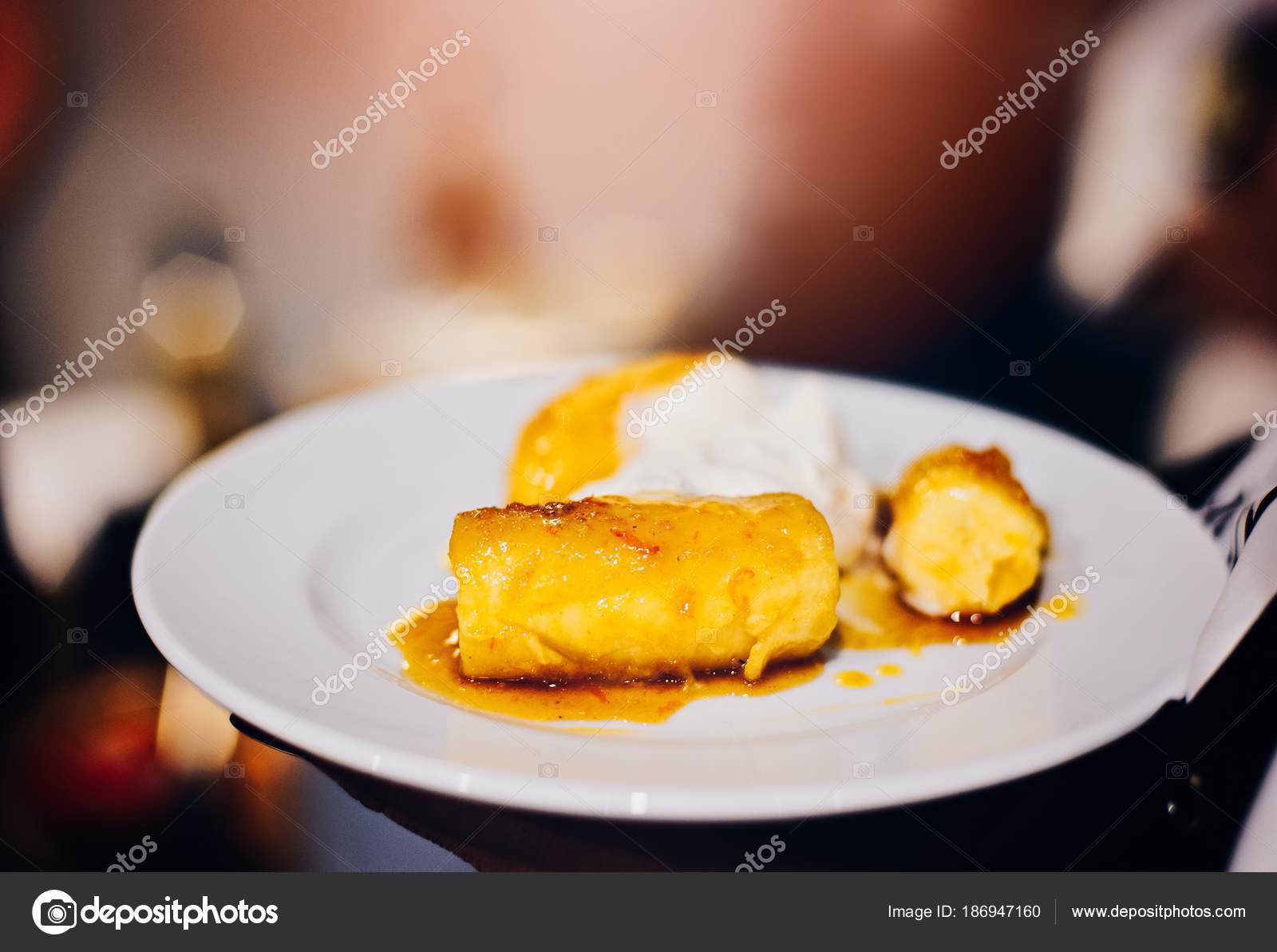 Жареные бананы десерт