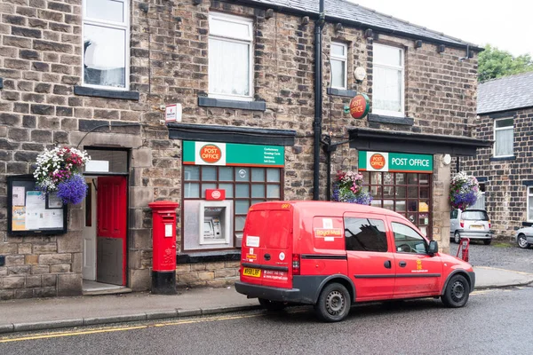 Kraliyet posta teslim van dışında Greenfield postane, Oldham L