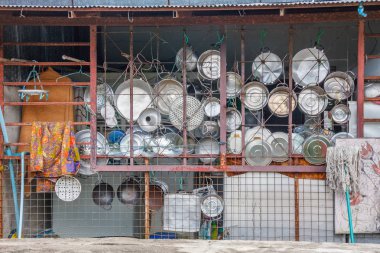 Kap kacak Tay mutfağında kapattı