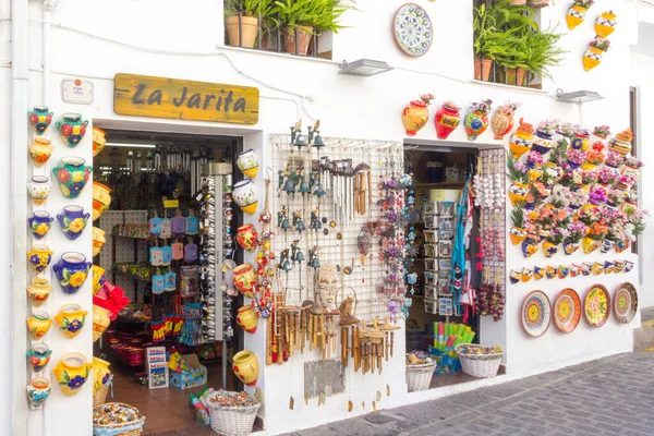 Mijas Spagna Agosto 2015 Negozio Souvenirs Nella Strada Principale Città — Foto Stock