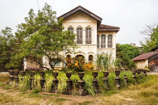 Stary dom w stylu architektury sino portuguese — Zdjęcie stockowe