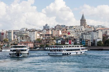 Altın Boynuz 'daki feribotlar
