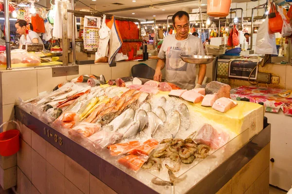 Singapour Novembre 2016 Poisson Marché Humide Tiong Bahru Marché Est — Photo