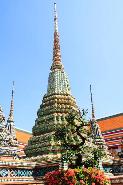 Stupas Wat Pho Bangkok Thailand — Stock Photo, Image