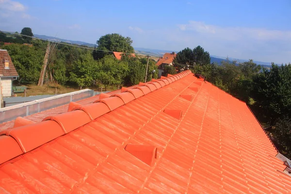 Roof with red roofs