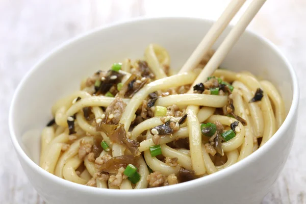 Dan dan noodles, chinese sichuan cuisine — Stock Photo, Image