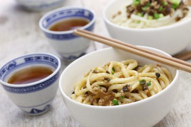 dan dan erişte, Çin sichuan mutfağı