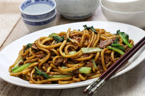 Shanghai goreng mie, Shanghai chow mein, makanan cina — Stok Foto