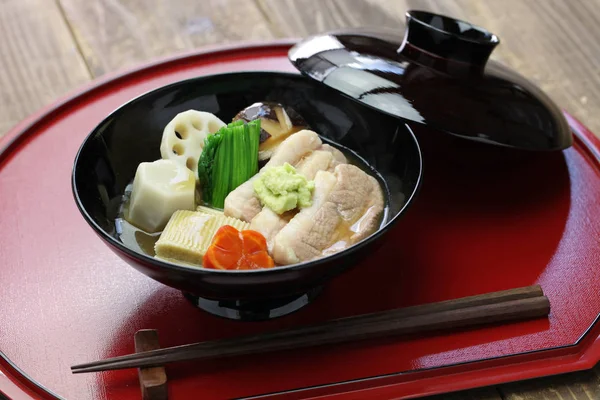Jibuni, ensopado de carne de pato, cozinha japonesa — Fotografia de Stock