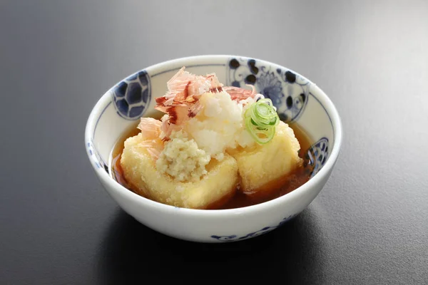 Agedashi tofu, japonské jídlo — Stock fotografie