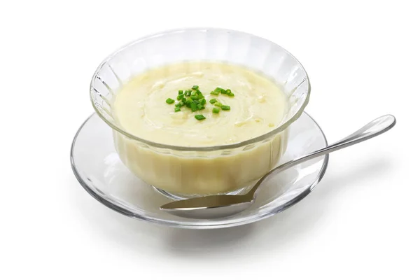 Vichyssoise, kald potetsuppe – stockfoto