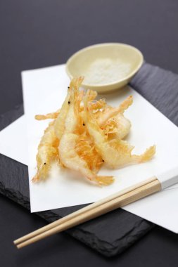 Japon karides tempura, shiroebi