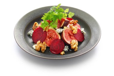 incir, pancar, ceviz ve rokfor peyniri salatası