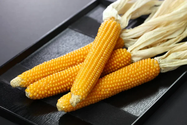Espiga de milho para pipocas — Fotografia de Stock