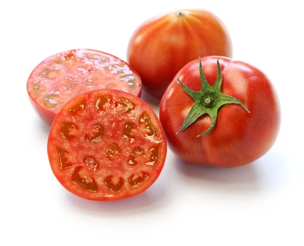 白い背景に分離された日本トマト — ストック写真