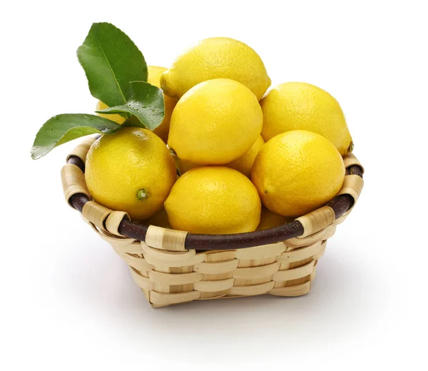 Limoni Organici Senza Pesticidi Isolati Fondo Bianco — Foto Stock