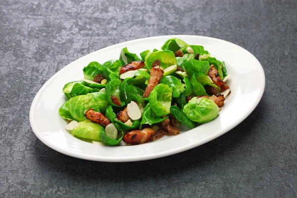 Brysselkål Sallad Isolerade — Stockfoto