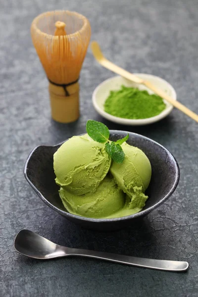 ไอศกร มชาเข Matcha าเอง ของหวานญ — ภาพถ่ายสต็อก