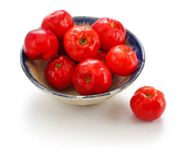 Acerola Fruit Barbados Cherry Isolated — Stock Photo, Image