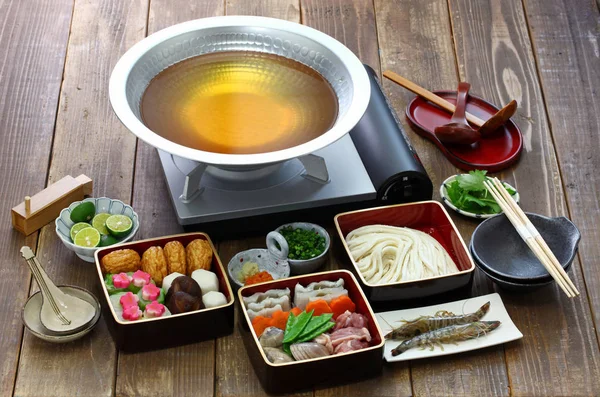 Cozinha Japonesa Udon Suki Panela Quente Com Macarrão Udon Legumes — Fotografia de Stock