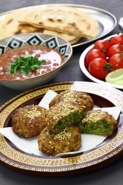 Egyptian Food Taameya Aish Tahini Ful Medames — Stock Photo, Image