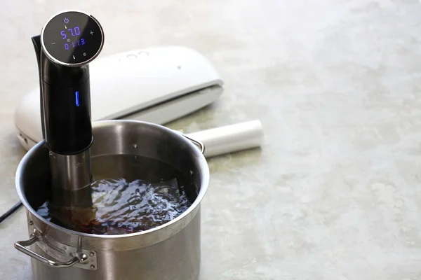 Sous Vide Cooking Low Temperature Cooking — стоковое фото