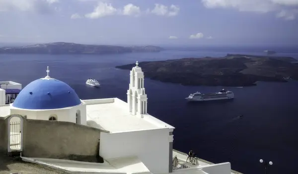 Firostefani church on Santorini island — Stock Photo, Image