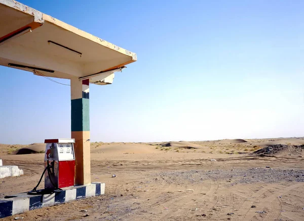 Čerpací Stanice Okraji Arabské Pouště Hranic Mezi Jemenem Saúdskou Arábií — Stock fotografie