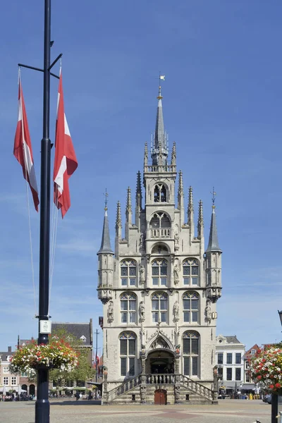 Gouda Stadhuis或市政厅的遗产建筑在荷兰死记硬背的Markt 没有人 — 图库照片