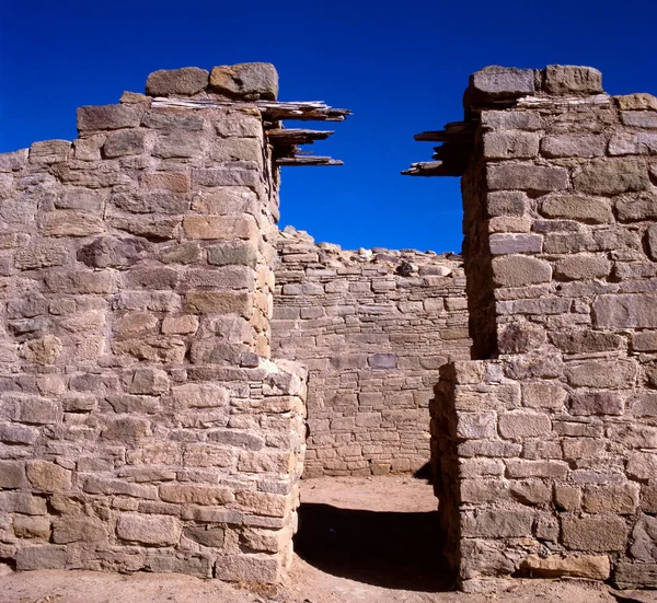 Formad Dörröppning West Ruin Aztec Ruins National Monument Från Mellan — Stockfoto