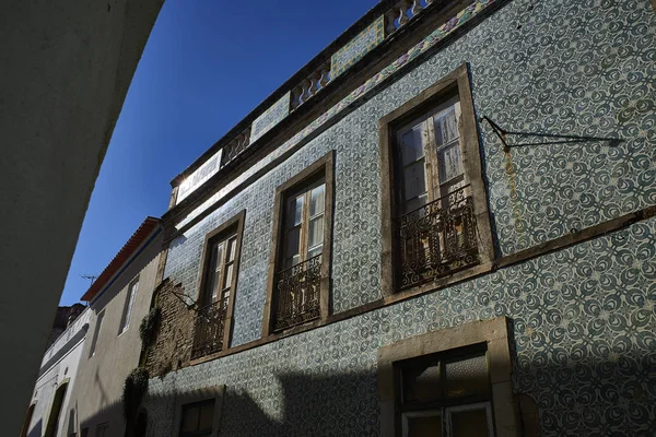 Edificio portoghese piastrellato nel centro di Beja, Alentejo. Por — Foto Stock