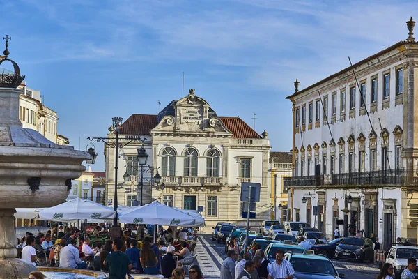 Praca do Giraldo torget av Evora, Alentejo. Portugal. — Stockfoto