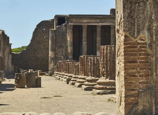Ruinerna av Pompeji, antika romerska staden. Pompeji, Kampanien. Italien. — Stockfoto
