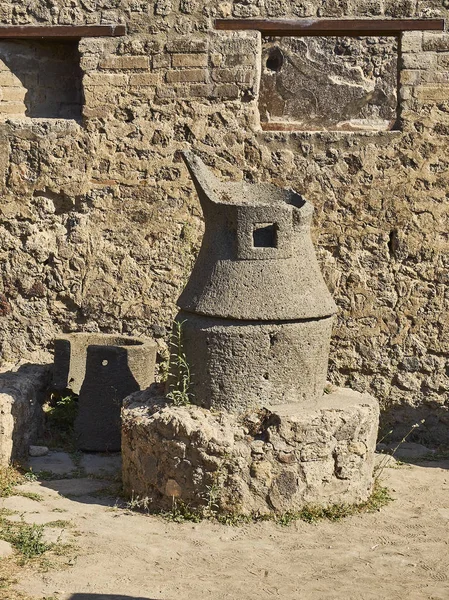 罗马古城庞贝城的废墟。庞贝，坎帕尼亚。意大利. — 图库照片