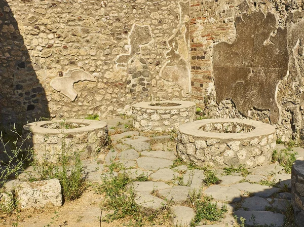 Ruines de Pompéi, ancienne ville romaine. Pompéi, Campanie. Italie . — Photo