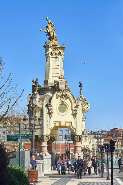 Ponte Maria Cristina de San Sebastian. País Basco, Guipuzcoa. Espanha . — Fotografia de Stock