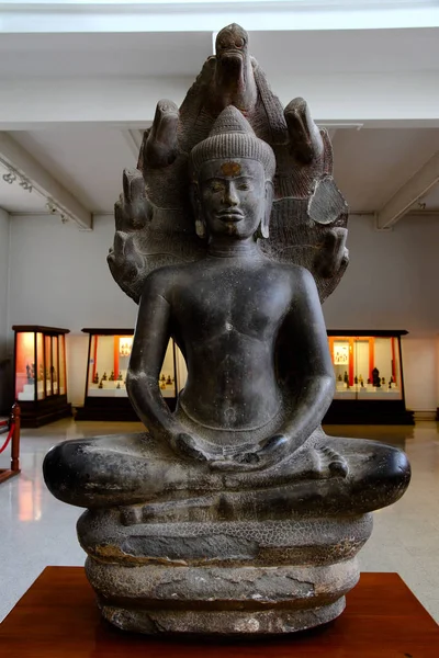 Antique buddha image