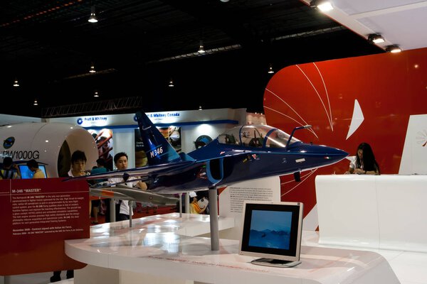 Aermacchi M-346 "Master" model